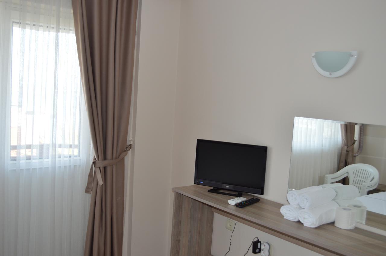 Cunda Efsane Hotel Аявали Екстериор снимка