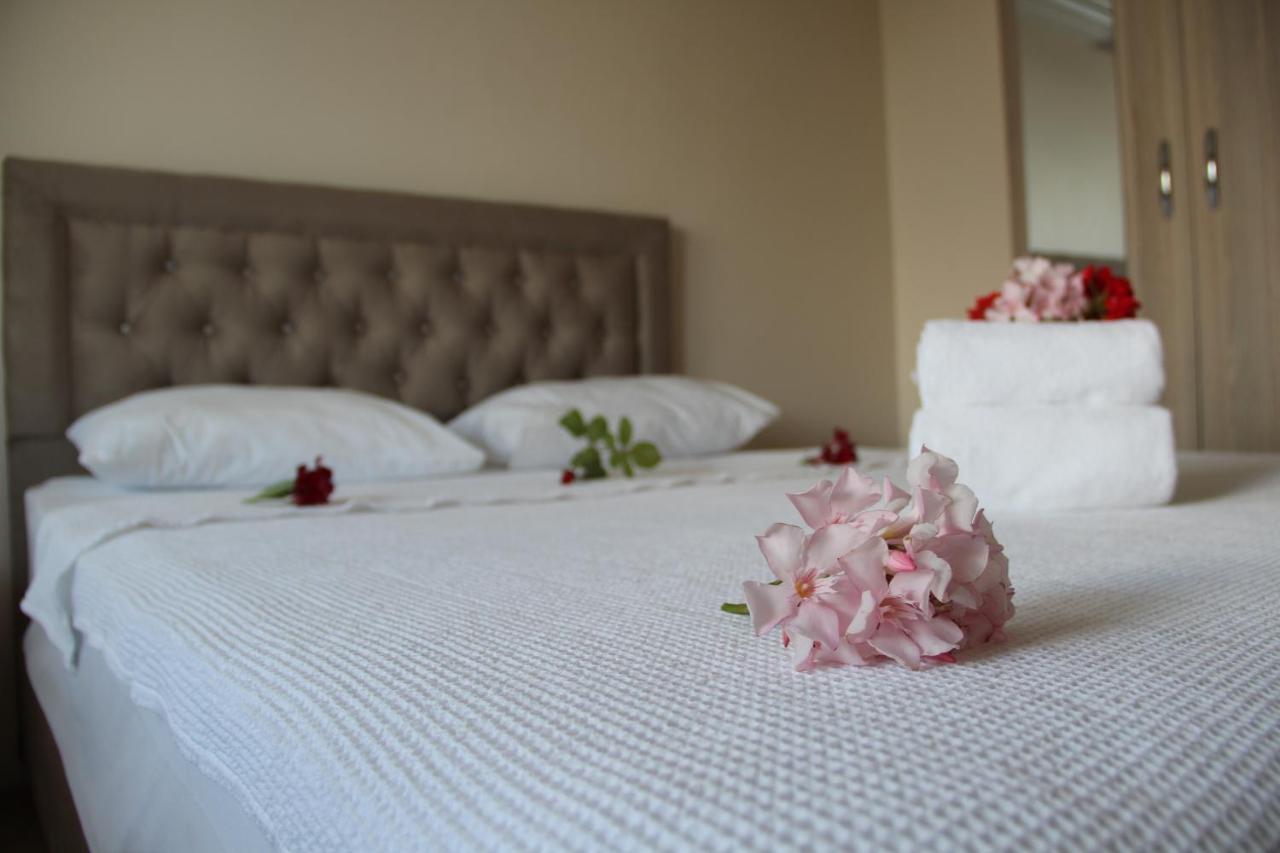Cunda Efsane Hotel Аявали Екстериор снимка